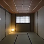 Choya Gosho-Minami